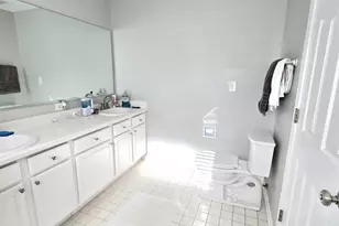 273 W 20th St, Lombard, IL 60148 - Photo 20