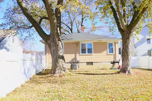 105 N Maple St, Grant Park, IL 60940 - Photo 14