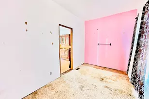 907 S Bloomington St, Streator, IL 61364 - Photo 8