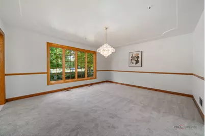 1728 Holly Court, Long Grove, IL 60047 - Photo 8