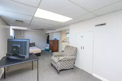 905 W Broadway Street, Bradley, IL 60915 - Photo 18