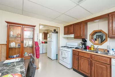 905 W Broadway Street, Bradley, IL 60915 - Photo 10