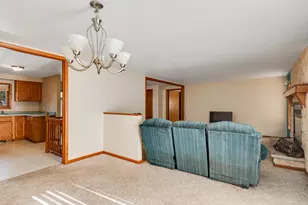 22105 Anthony Rd, Marengo, IL 60152 - Photo 14