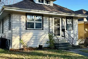 908 N Raynor Ave, Joliet, IL 60435 - Photo 1