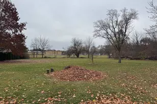 737 E Grant Hwy, Marengo, IL 60152 - Photo 6