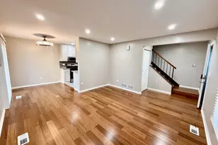 1045 Hampton Harbor, Schaumburg, IL 60193 - Photo 2