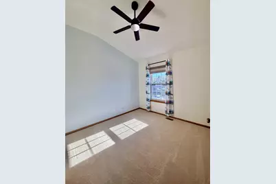 4 Haverton Court, Streamwood, IL 60107 - Photo 16