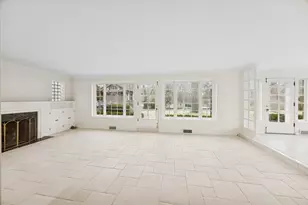 220 Maplewood Rd, Riverside, IL 60546 - Photo 6