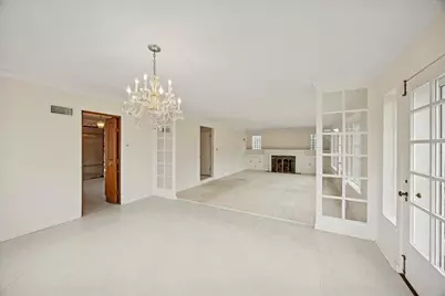 220 Maplewood Road, Riverside, IL 60546 - Photo 14