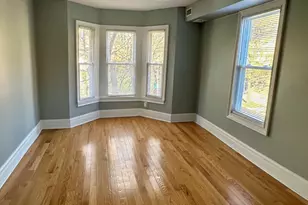 1501 W Highland Ave, Chicago, IL 60660 - Photo 2