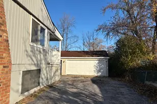 201 E Rose St, Glenwood, IL 60425 - Photo 50