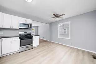 22408 Strassburg Ave, Sauk Village, IL 60411 - Photo 10