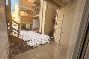 202 S Waters Edge Dr, Glendale Heights, IL 60139 - Photo 8