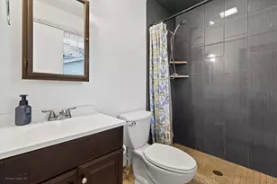 18596 W Karen Ln, Gurnee, IL 60031 - Photo 14