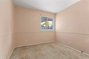 18596 W Karen Ln, Gurnee, IL 60031 - Photo 20