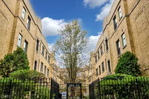 1360 W Estes Ave, Chicago, IL 60626 - Photo 1