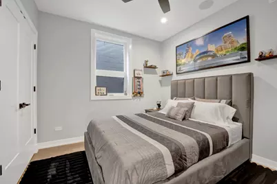 1533 W Barry Avenue #2, Chicago, IL 60657 - Photo 20