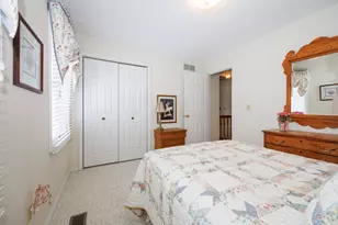 17 Downing Cir, Bloomington, IL 61704 - Photo 34