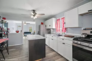 907 N Virginia St, Watseka, IL 60970 - Photo 10