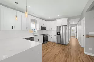 7539 W 61st St, Summit, IL 60501 - Photo 10