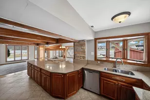 6N263 River Dr, Saint Charles, IL 60174 - Photo 24