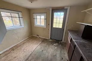 1706 Erie Ave, Savanna, IL 61074 - Photo 16