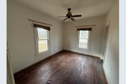 1706 Erie Avenue, Savanna, IL 61074 - Photo 12