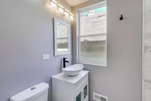 543 E 92nd St, Chicago, IL 60619 - Photo 20