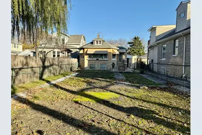 5437 N Linder Avenue, Chicago, IL 60630 - Photo 2