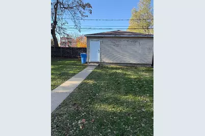 7428 S Maryland Street, Chicago, IL 60619 - Photo 2