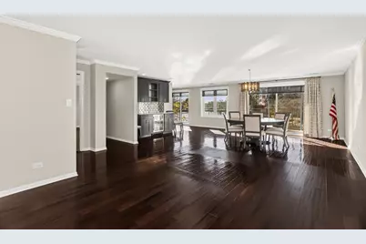 701 Lake Hinsdale Drive #G-202, Willowbrook, IL 60527 - Photo 2