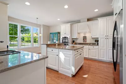 2904 Portage Street, Naperville, IL 60564 - Photo 12