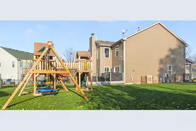 1870 Sterling Heights Court, Antioch, IL 60002 - Photo 28