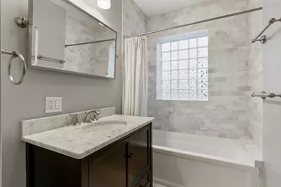 [Address not provided], Chicago, IL 60657 - Photo 20