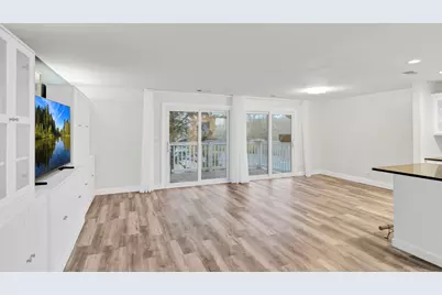 23 Glencoe Court #202-B, Naperville, IL 60565 - Photo 4