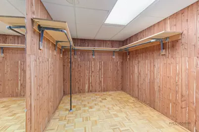 186 N Crooked Lake Lane, Lindenhurst, IL 60046 - Photo 20