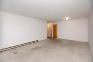 1321 W Birchwood Ave, Chicago, IL 60626 - Photo 12