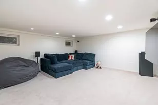 1720 N Burning Bush Ln, Mount Prospect, IL 60056 - Photo 20