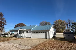 1202 E Jefferson Street E, Clifton, IL 61727 - Photo 18