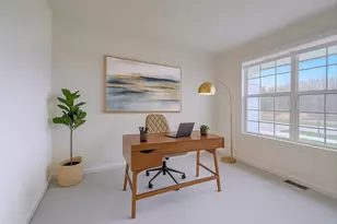 3374 Sage Cir, Mundelein, IL 60060 - Photo 2