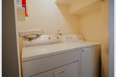 2130 W Potomac Avenue, Chicago, IL 60622 - Photo 18