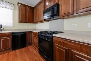 14304 Flagstaff Ct, Huntley, IL 60142 - Photo 8