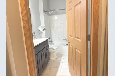 810 Woodewind Drive #810, Naperville, IL 60563 - Photo 16