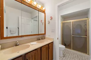 1520 Grove Dr, Addison, IL 60101 - Photo 18