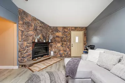 7740 Monitor Avenue, Burbank, IL 60459 - Photo 4