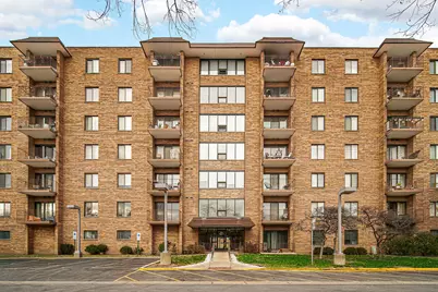 [Address not provided], Mount Prospect, IL 60056 - Photo 2