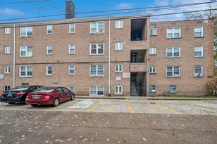 520 Michigan Ave, Evanston, IL 60202 - Photo 16