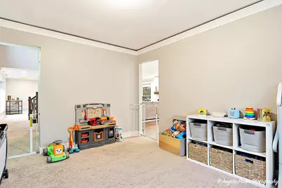 1670 Yosemite Parkway, Algonquin, IL 60102 - Photo 12