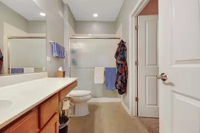 619 Schumann Street, Woodstock, IL 60098 - Photo 10