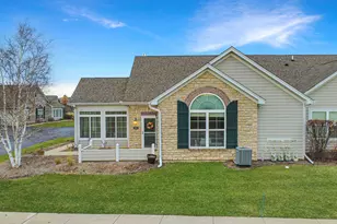 619 Schumann St, Woodstock, IL 60098 - Photo 22